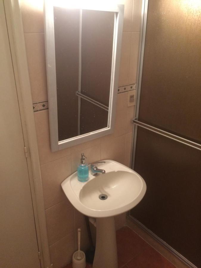 مونتيفيديو Habitacion Privada Apartamento Obelisco المظهر الخارجي الصورة
